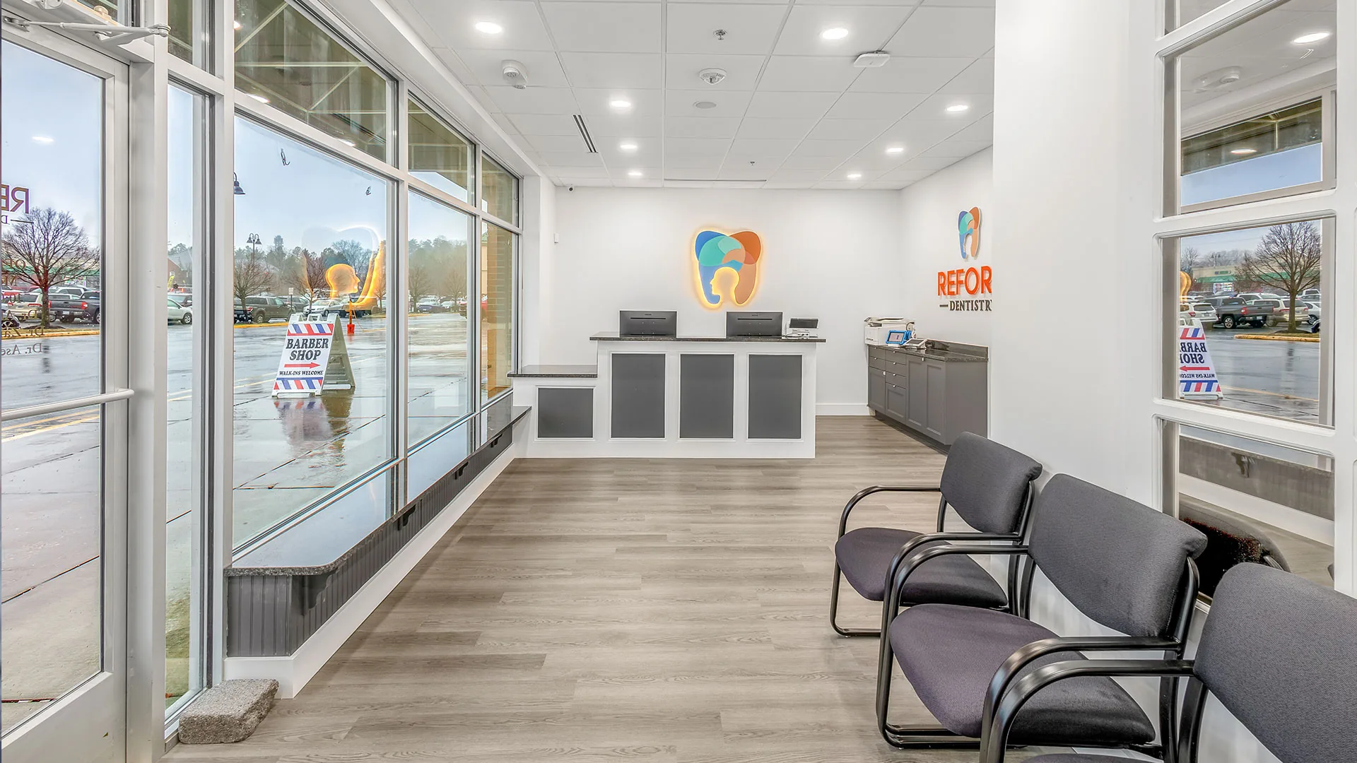 Dental Implants vs. Dentures: Which Is the Better Investment?